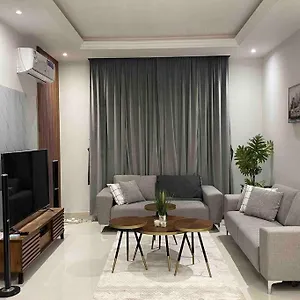 https://luxury-apartment-of-3-bedrooms-with-living-room.hotelsriyadh.net